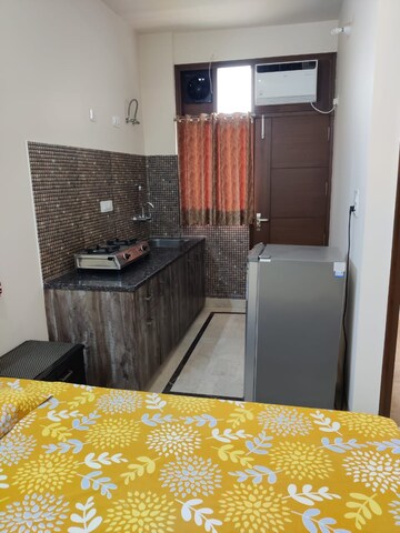 Bedroom in Studio Builder Floor at Sector 47 – for Rent