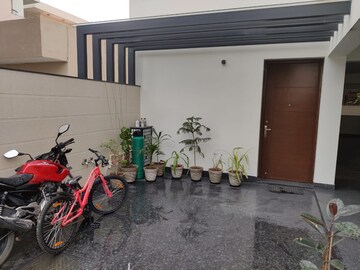 Parking in Studio Builder Floor at Sector 47 – for Rent