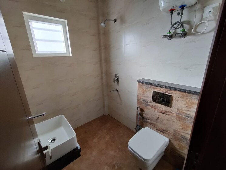 Bathroom, sector 47 Studio 655 Sq.Ft. Builder Floor In Sector 47 Gurgaon 9147707