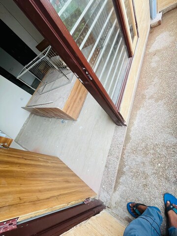 Staircase in 2 BHK Builder Floor at Sector 40 – for Rent
