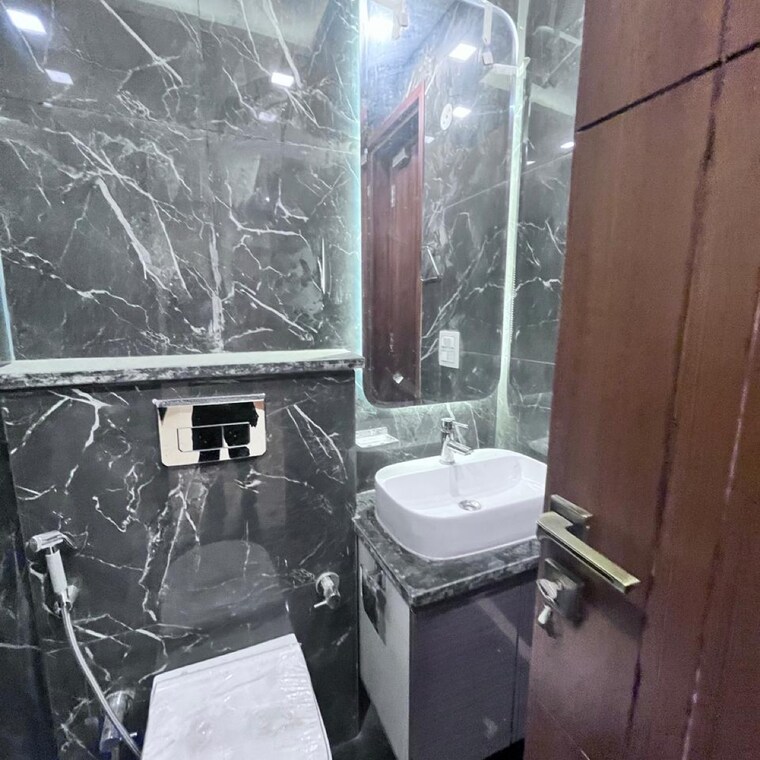 Bathroom, ansal-versalia-phase-a2 4 Bedroom 2250 Sq.Ft. Builder Floor In Sector 67a Gurgaon 9147724