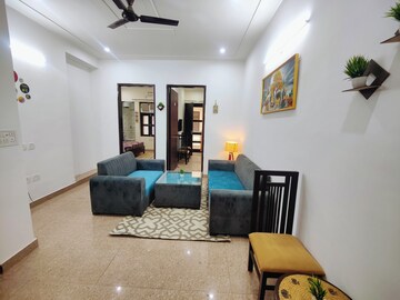 Living Room in 2 BHK Builder Floor at Sector 40 – for Rent