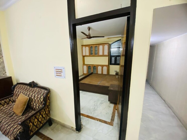 undefined, tilak nagar 2.5 Bedroom 900 Sq.Ft. Builder Floor In Tilak Nagar Delhi 9147741