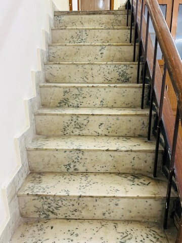 Staircase in 3 BHK Builder Floor at Arun Vihar Sector 37, Sector 37 – for Rent