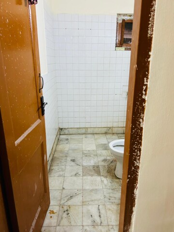 Balcony in 3 BHK Builder Floor at Arun Vihar Sector 37, Sector 37 – for Rent