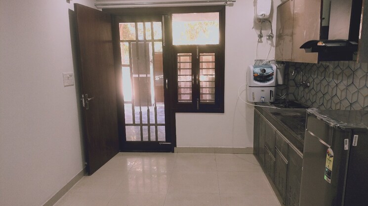 Room, sector 46 1 Bedroom 752 Sq.Ft. Builder Floor In Sector 46 Gurgaon 9147797