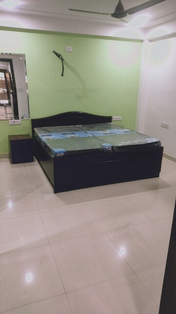 Bedroom in 1 BHK Builder Floor at Sector 46 – for Rent