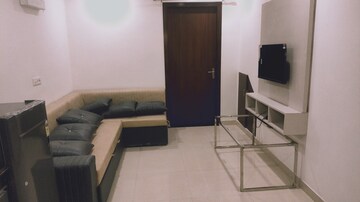 1 BHK Builder Floor For Rent in Sector 46