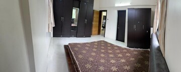 Bedroom in 3 BHK Apartment at Aundh – for Rent