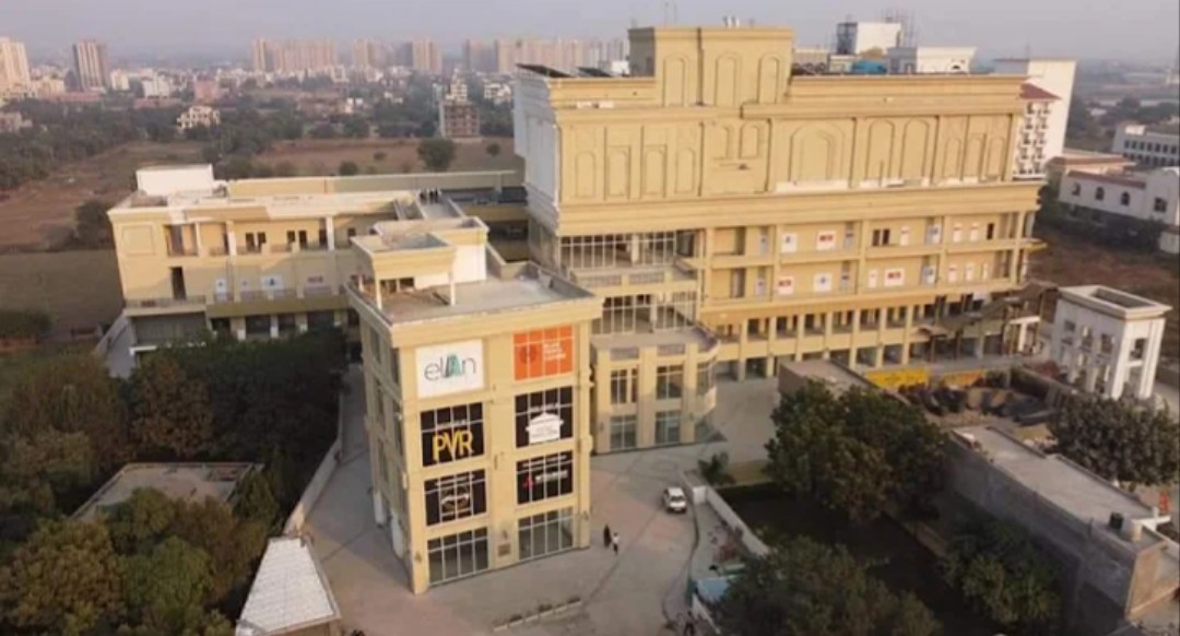 Retail Shop For Sale in Elan Town Centre