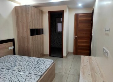 Bedroom in Studio Builder Floor at Sector 38 – for Rent