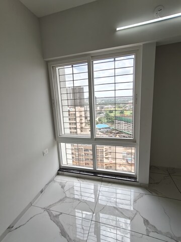 Room in 2 BHK Apartment at Rahul Downtown, Punawale – for Rent