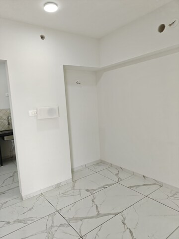 Room in 2 BHK Apartment at Rahul Downtown, Punawale – for Rent