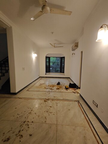 Bedroom in 4 BHK Independent House at Ansal Sushant Floors, Sushant Lok ii – for Rent