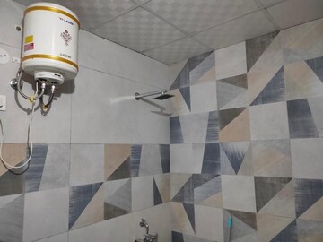 Bathroom in Studio Builder Floor at Sector 40 – for Rent