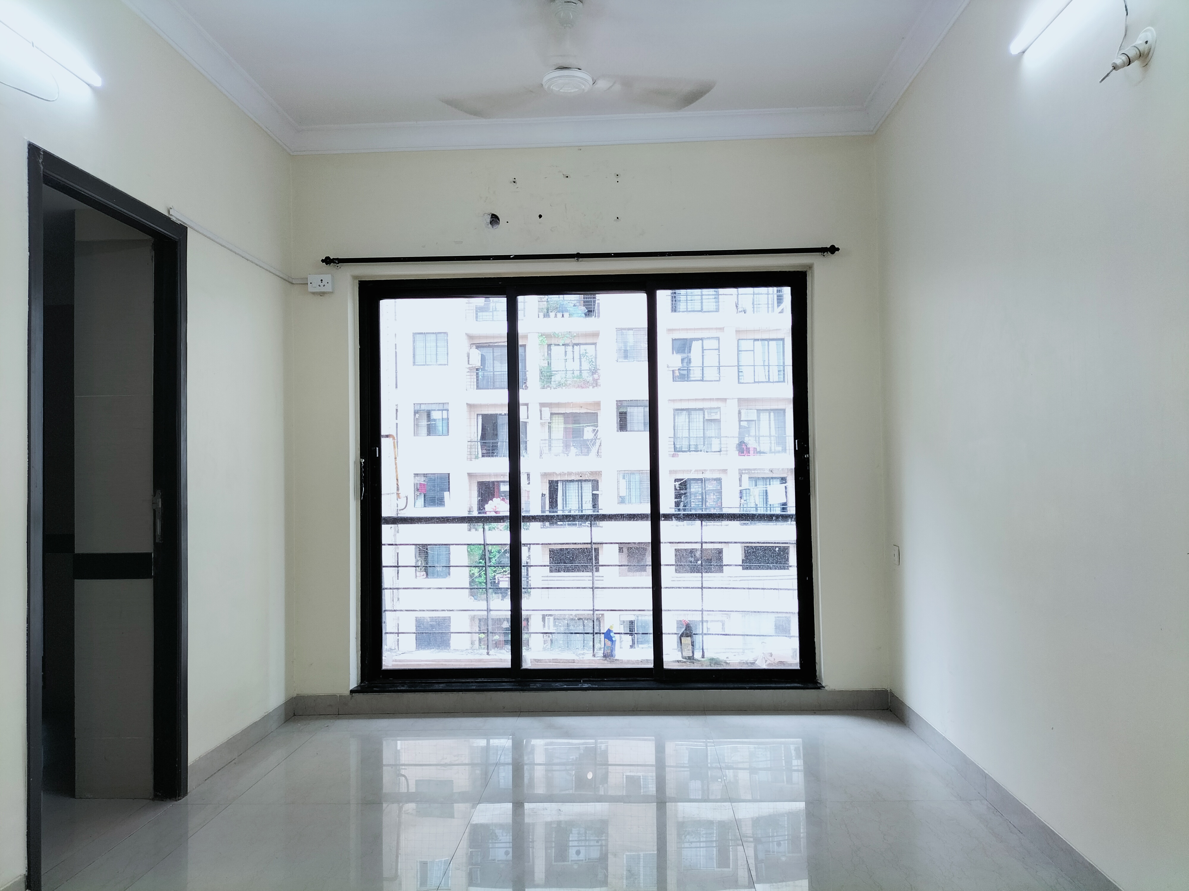 1 BHK + Extra Room Apartment For Rent in K Raheja Raheja Residency