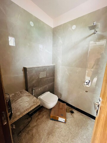 Bathroom in Studio Builder Floor at Sector 40 – for Rent