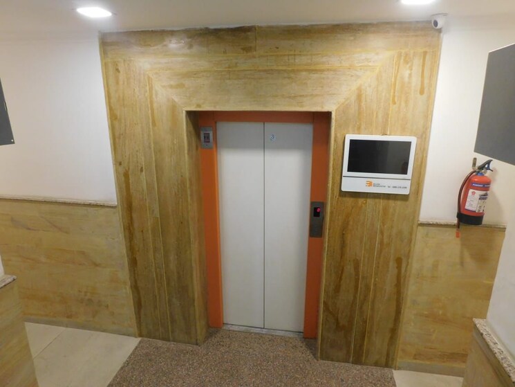 Room, sector 40 1 Bedroom 751 Sq.Ft. Builder Floor In Sector 40 Gurgaon 9147865