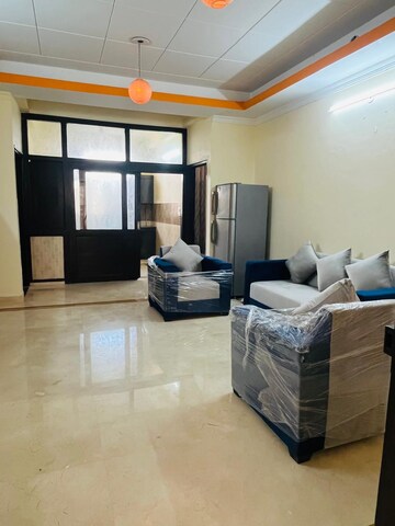 Living Room in 2 BHK Builder Floor at Sector 46 – for Rent