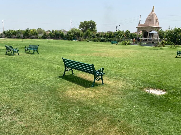 Garden, avl-36-gurgaon 2 Bedroom 606 Sq.Ft. Apartment In Sector 36 Gurgaon 9147884