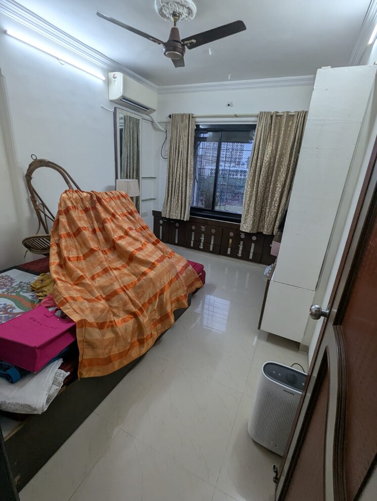 Living Room, tilak-dham 3 Bedroom 1200 Sq.Ft. Apartment In Chembur Mumbai 9147886