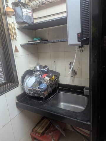 Furnished Amenities in 3 BHK Apartment at Tilak Dham, Chembur – for Rent