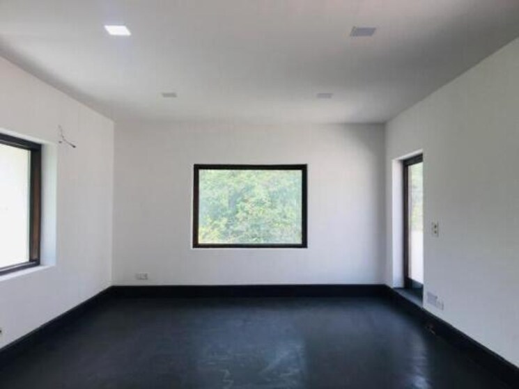 Room, hauz khas 6+ Bedroom 9900 Sq.Ft. Villa In Hauz Khas Delhi 9147899