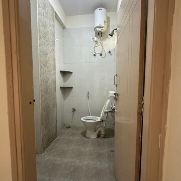 Bathroom in 2 BHK Apartment at Banashankari – for Rent