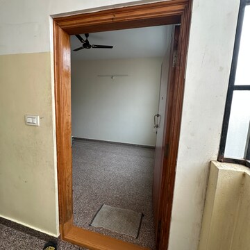 Furnished Amenities in 2 BHK Apartment at Banashankari – for Rent