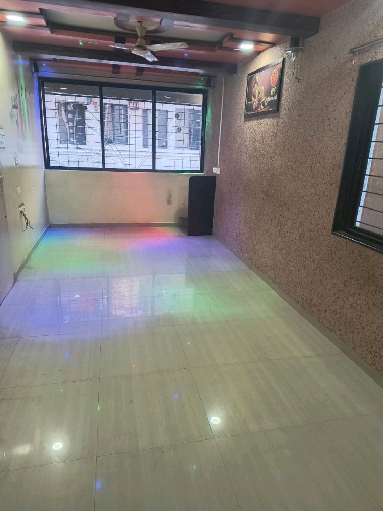 2 BHK Apartment For Rent in Eden Park