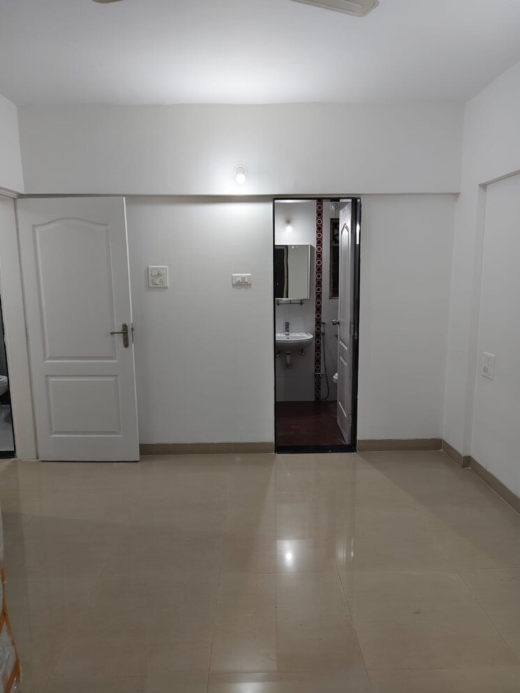 Room, naren-hills 3 Bedroom 1490 Sq.Ft. Apartment In Wanwadi Pune 9147934