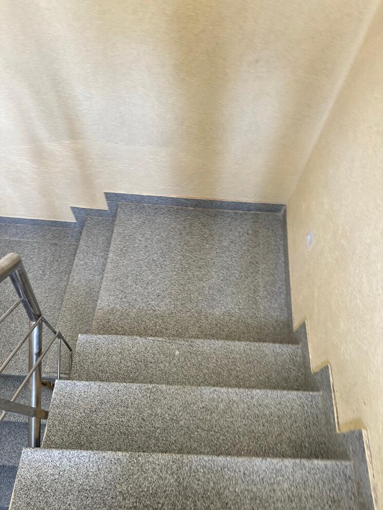 undefined, east of kailash 3 Bedroom 1600 Sq.Ft. Builder Floor In East Of Kailash Delhi 9147925