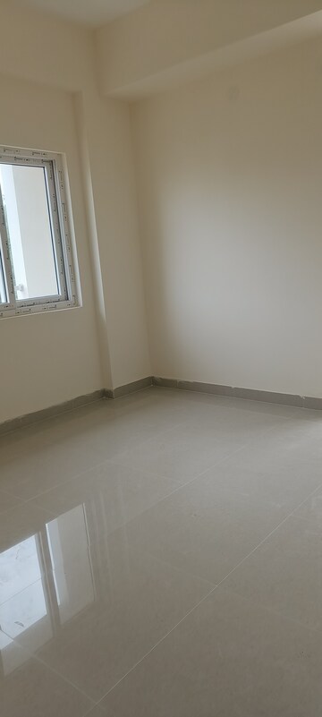 Room in 3 BHK Apartment at Tolichowki – for Sale