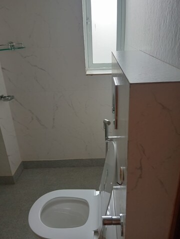 Bathroom in 3 BHK Builder Floor at Veera Safdarjung Enclave, Safdarjung Enclave – for Rent