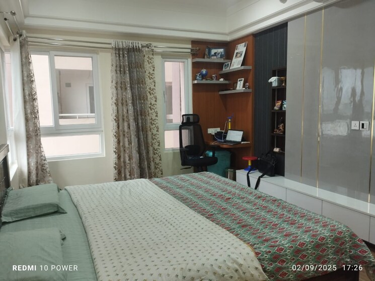 Bedroom, universal-botanika-tower-a-and-b 3 Bedroom 2400 Sq.Ft. Apartment In Gachibowli Hyderabad 9147986