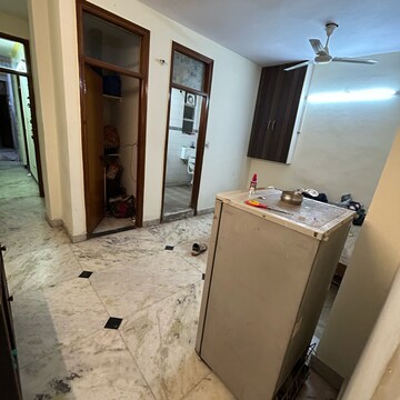 Living Room in 1 BHK Builder Floor at Kotla Mubarakpur – for Rent