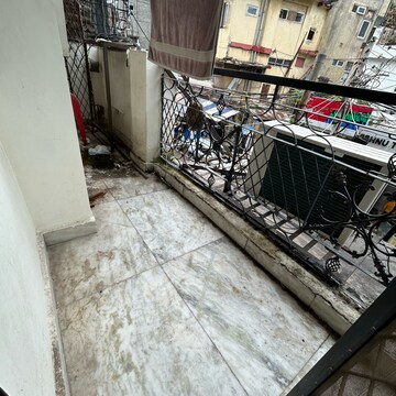 Balcony in 1 BHK Builder Floor at Kotla Mubarakpur – for Rent