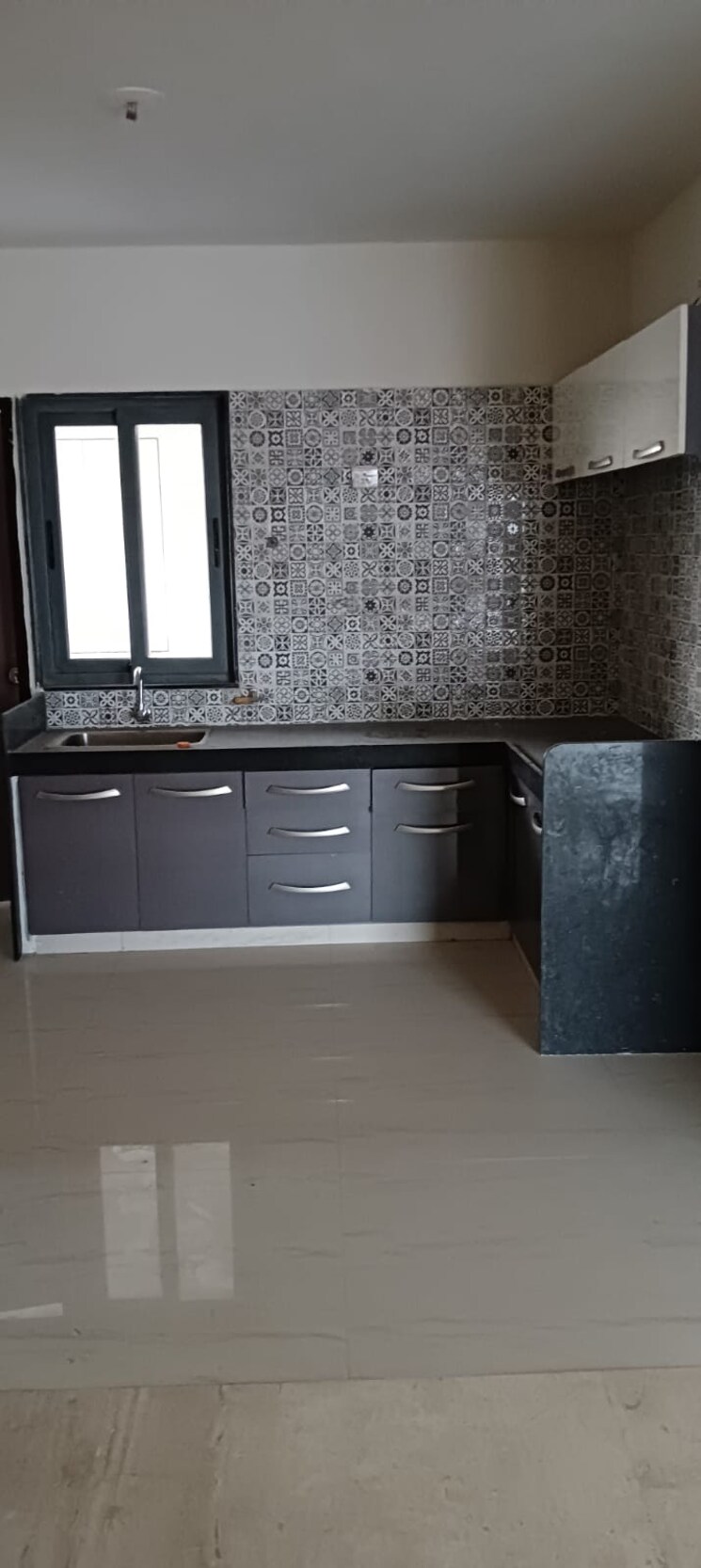 Kitchen, ellisbridge 3 Bedroom 2500 Sq.Ft. Apartment In Ellisbridge Ahmedabad 9148048