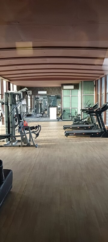 Gym in 3 BHK Apartment at Ellisbridge – for Rent