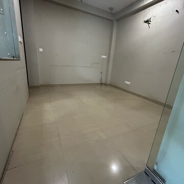 Room in  Office Space at Kotla Mubarakpur – for Rent