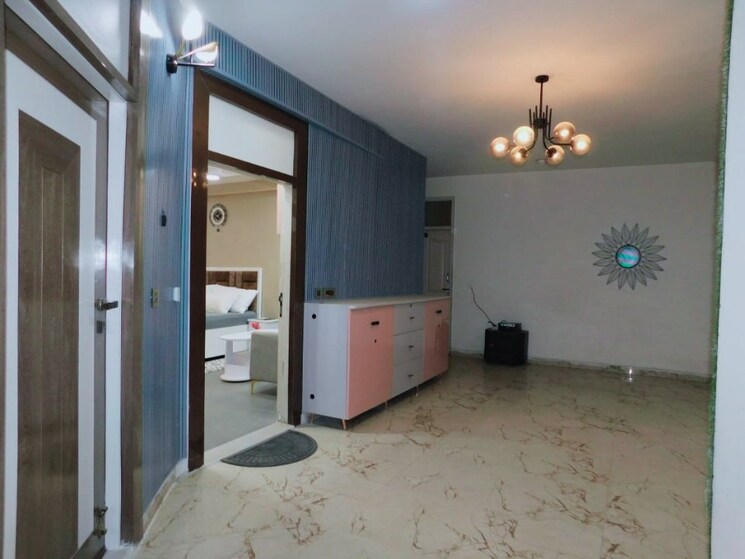 Room, sector 101 Studio 550 Sq.Ft. Apartment In Sector 101 Noida 9148084