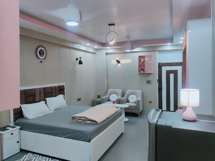 Room, sector 101 Studio 550 Sq.Ft. Apartment In Sector 101 Noida 9148105