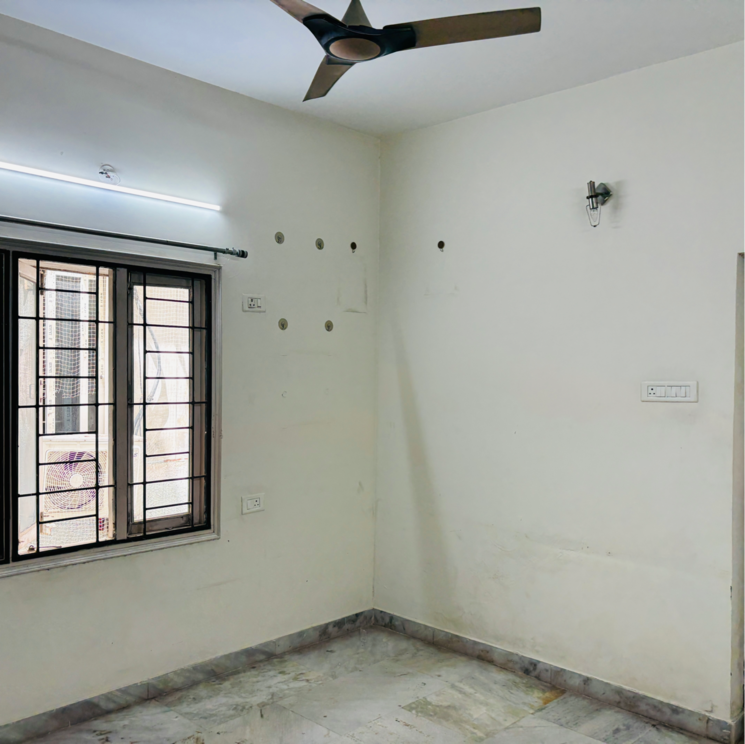 Room, madhapur 3 Bedroom 2200 Sq.Ft. Builder Floor In Madhapur Hyderabad 9148142