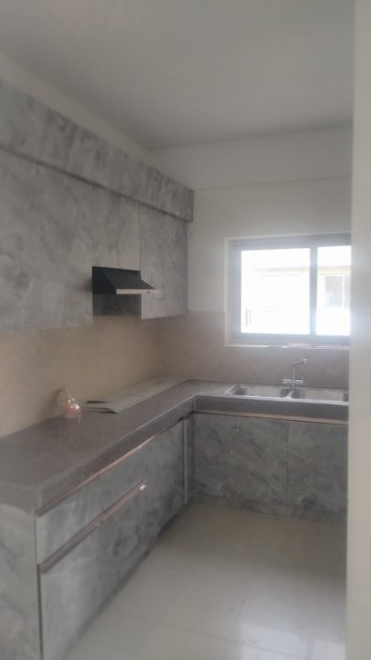 Kitchen, vatika-one-express-city 3.5 Bedroom 1550 Sq.Ft. Builder Floor In Sector 88b Gurgaon 9148135