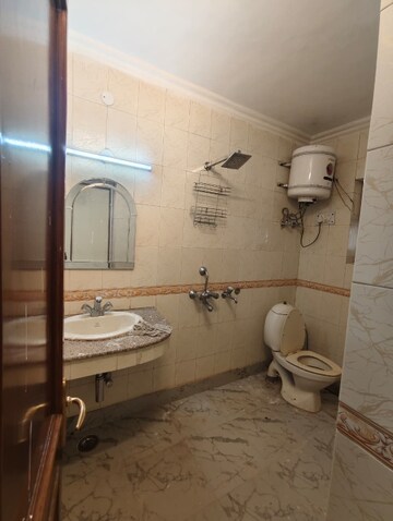 Attached Bathroom in 2 BHK Apartment at DDA Rosewood Apartments, Vasant Kunj – for Rent