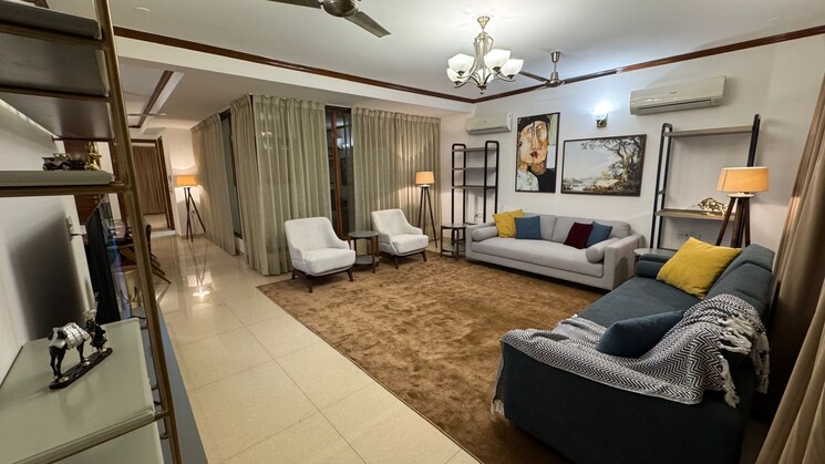 Living Room, malcha marg 3 Bedroom 3000 Sq.Ft. Apartment In Malcha Marg Delhi 9148169