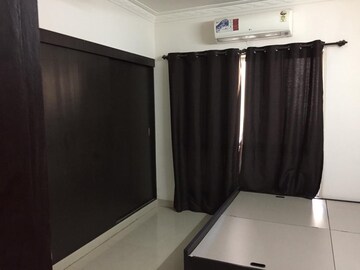 Team Area in 2 BHK Apartment at Nahar Iris Ivy, Andheri East – for Rent
