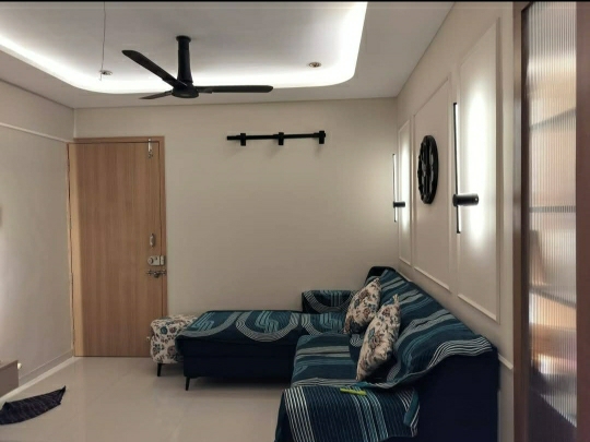 2 BHK + Study Room Apartment For Rent in La Gloriosa Apartment