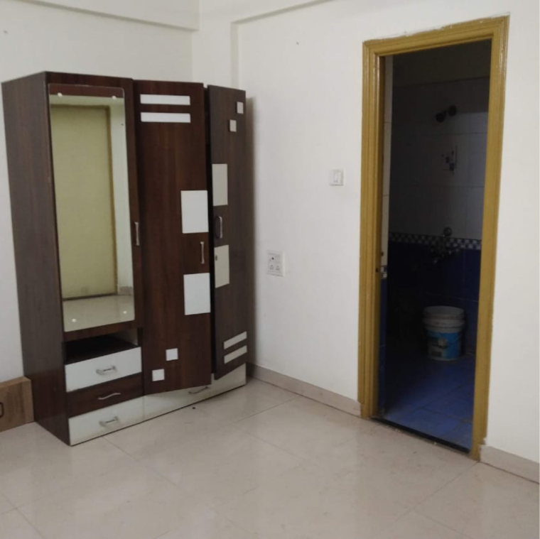 Room, treasure-apartments 3 Bedroom 1600 Sq.Ft. Apartment In Kasarwadi Pune 9148199