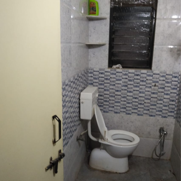 Bathroom, treasure-apartments 3 Bedroom 1600 Sq.Ft. Apartment In Kasarwadi Pune 9148199